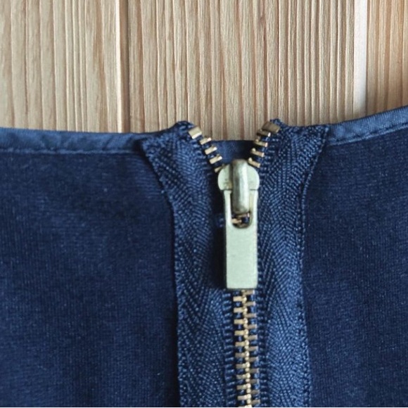 Banana Republic skater dress (size 12) - Picture 6 of 6